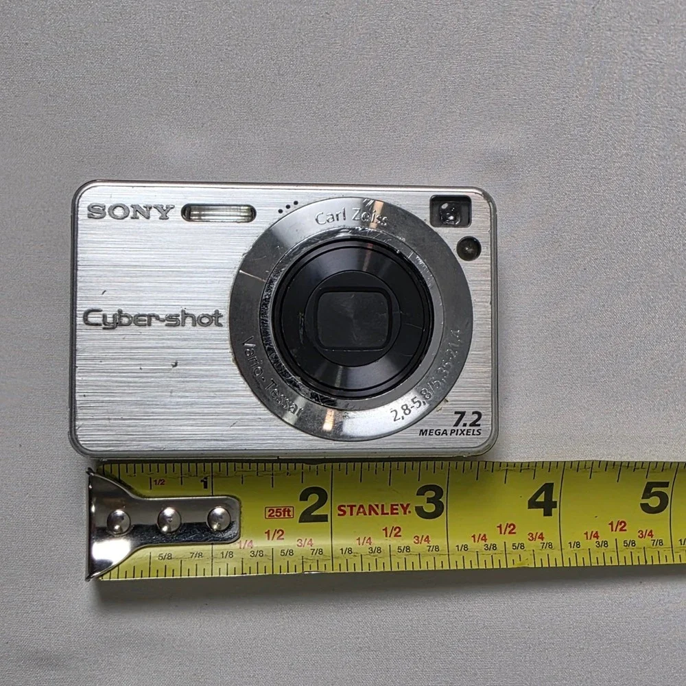 Sony Cyber-shot DSC-W110 Digital Camera 7.2MP Carl Zeiss 4x Zoom Y2K PARTS ONLY